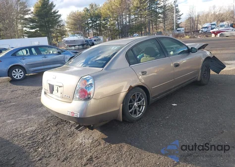2004 Nissan Altima 2.5 S from USA, damaged, VIN 1N4AL11D34C142355
